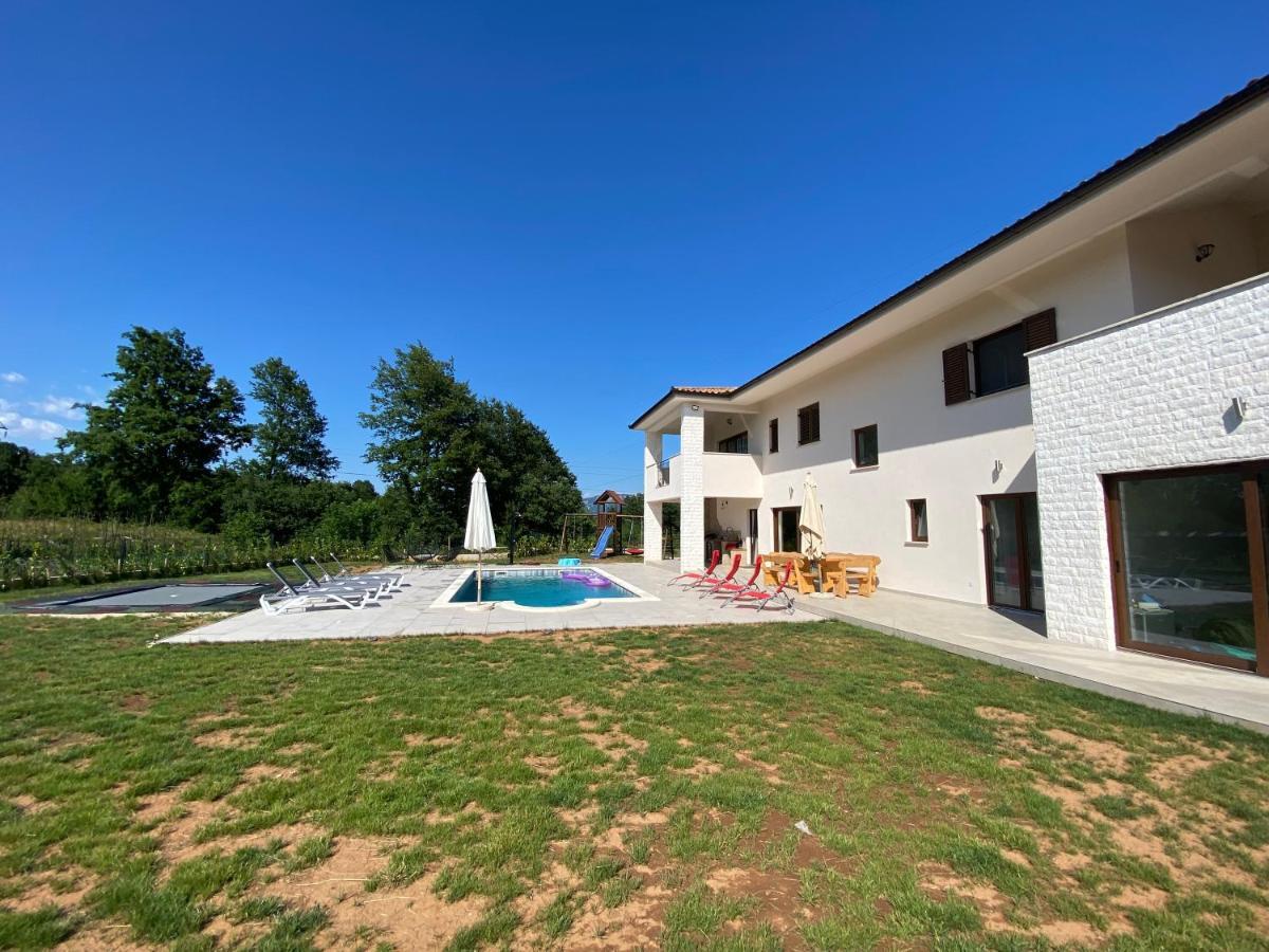 Villa Fluggi Near Labin Santalezi المظهر الخارجي الصورة